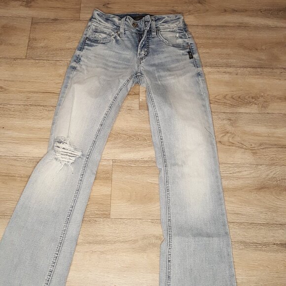 Distressed Womens' Jeans - Picture 4 of 5